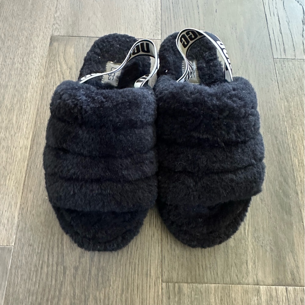 Ugg Fluff Yeah Slides